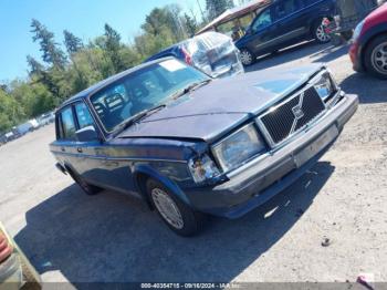  Salvage Volvo 244