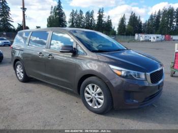  Salvage Kia Sedona