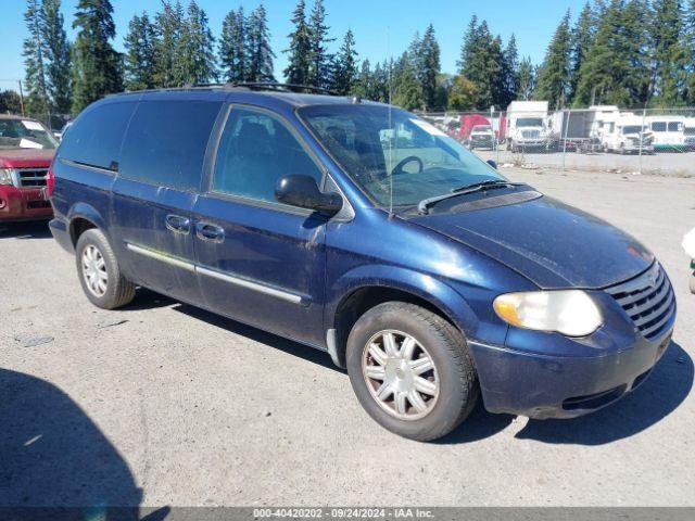  Salvage Chrysler Town & Country