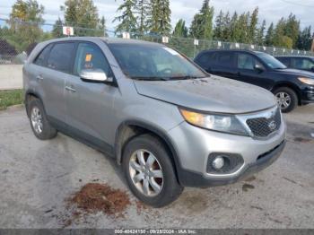  Salvage Kia Sorento