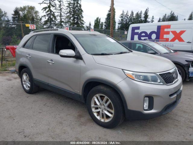  Salvage Kia Sorento