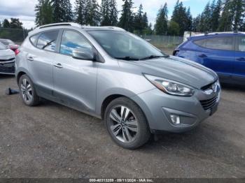  Salvage Hyundai TUCSON