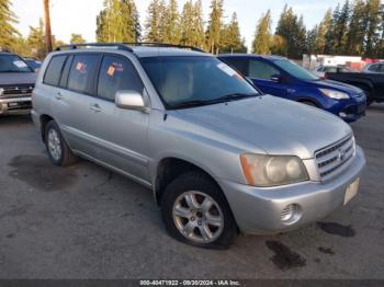  Salvage Toyota Highlander