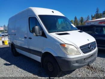  Salvage Mercedes-Benz Sprinter 2500