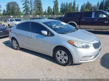  Salvage Kia Forte