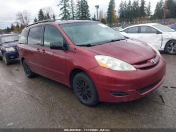  Salvage Toyota Sienna