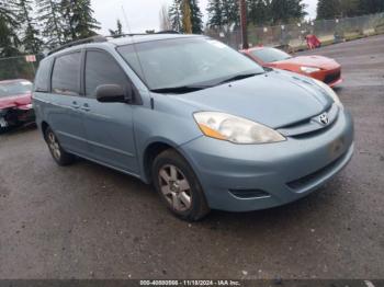  Salvage Toyota Sienna