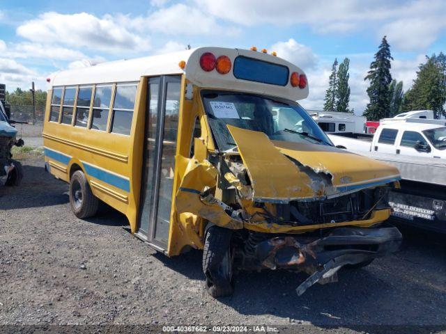  Salvage Ford Econoline Comm. Cutaway