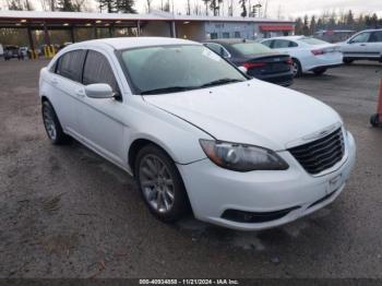  Salvage Chrysler 200