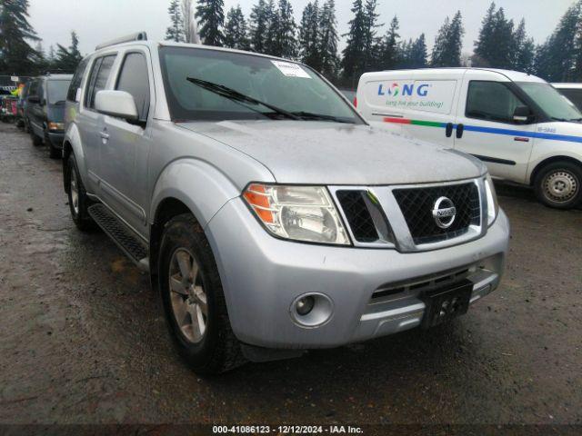  Salvage Nissan Pathfinder