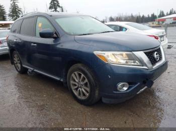  Salvage Nissan Pathfinder