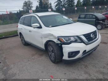  Salvage Nissan Pathfinder