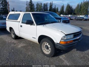  Salvage Chevrolet S-10