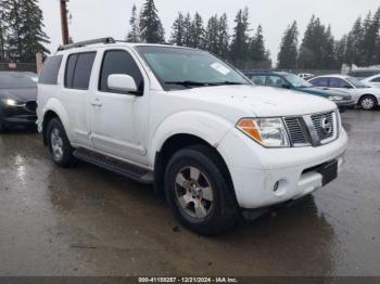  Salvage Nissan Pathfinder