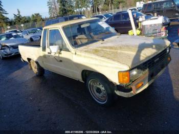  Salvage Toyota Pickup