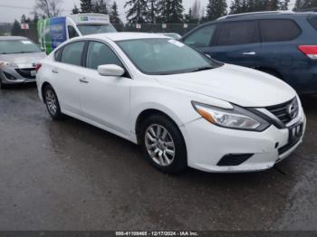  Salvage Nissan Altima