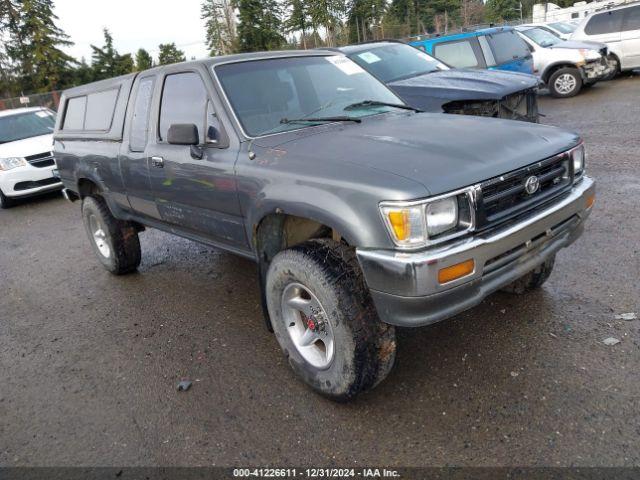  Salvage Toyota Pickup