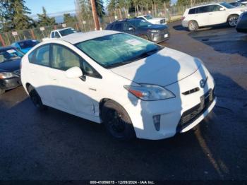  Salvage Toyota Prius