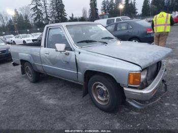  Salvage Toyota Pickup