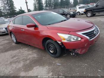  Salvage Nissan Altima