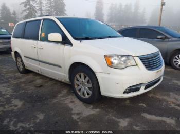  Salvage Chrysler Town & Country