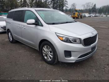  Salvage Kia Sedona