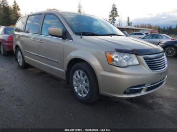  Salvage Chrysler Town & Country