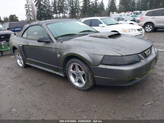  Salvage Ford Mustang