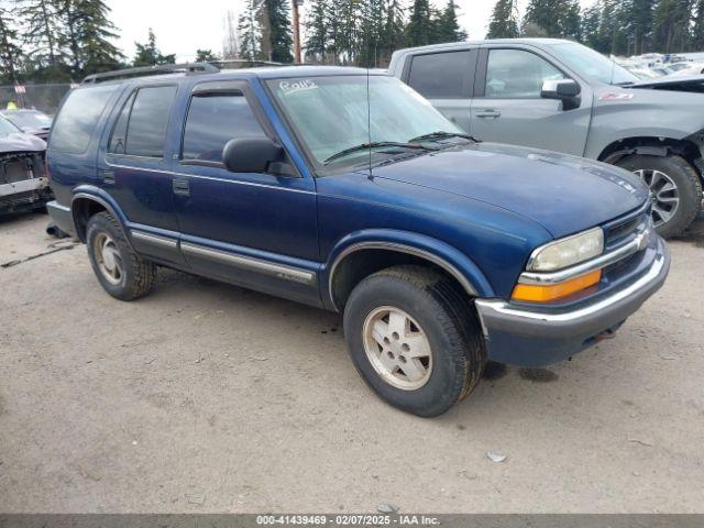  Salvage Chevrolet Blazer