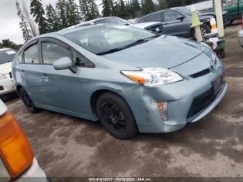  Salvage Toyota Prius