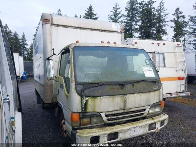  Salvage Isuzu Npr