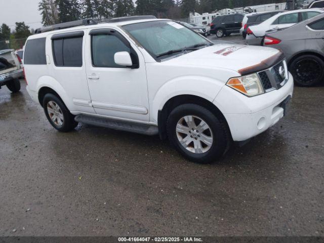  Salvage Nissan Pathfinder