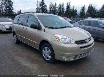  Salvage Toyota Sienna