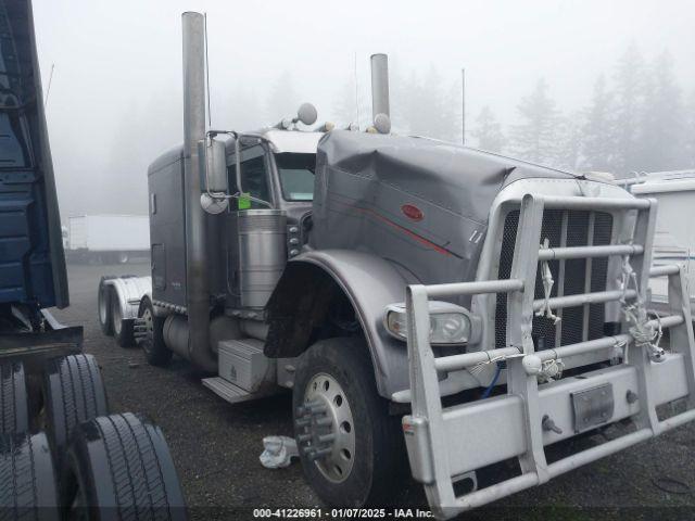  Salvage Peterbilt 389 Glider