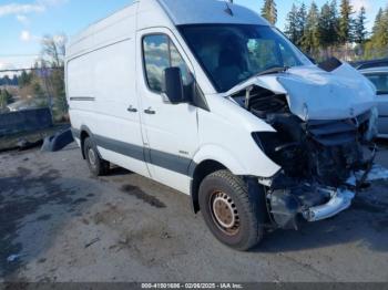  Salvage Mercedes-Benz Sprinter 2500