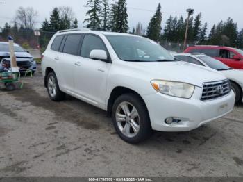  Salvage Toyota Highlander