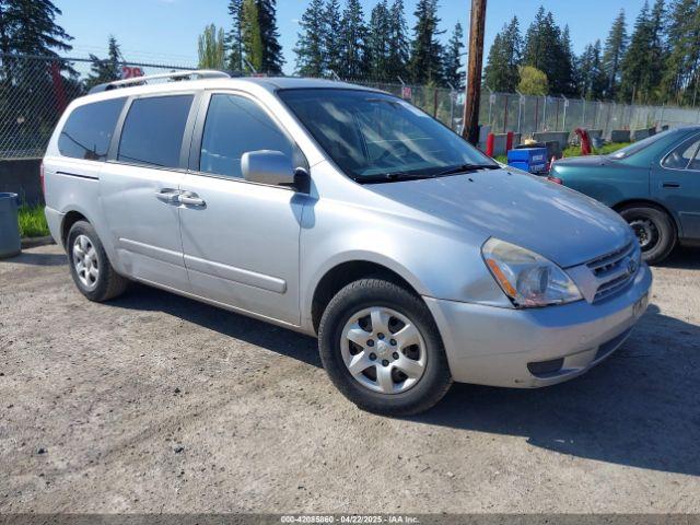  Salvage Kia Sedona