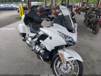  Salvage Honda Gl1800