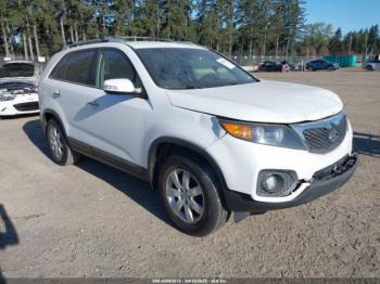  Salvage Kia Sorento