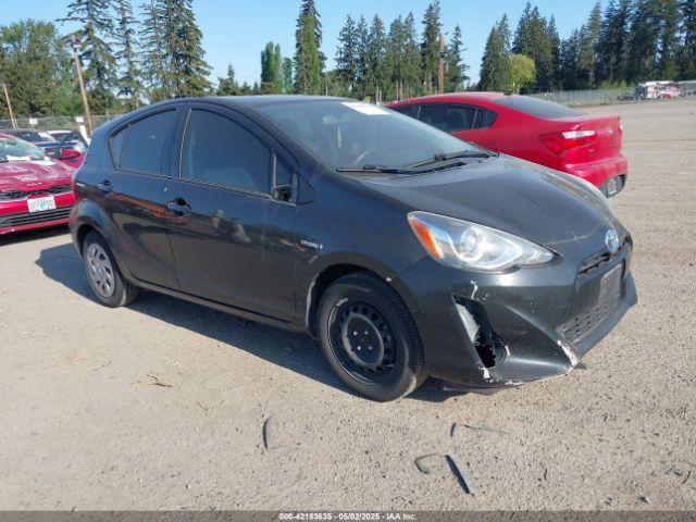  Salvage Toyota Prius c