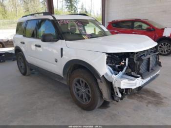  Salvage Ford Bronco