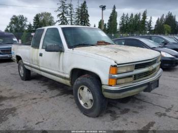  Salvage Chevrolet Gmt