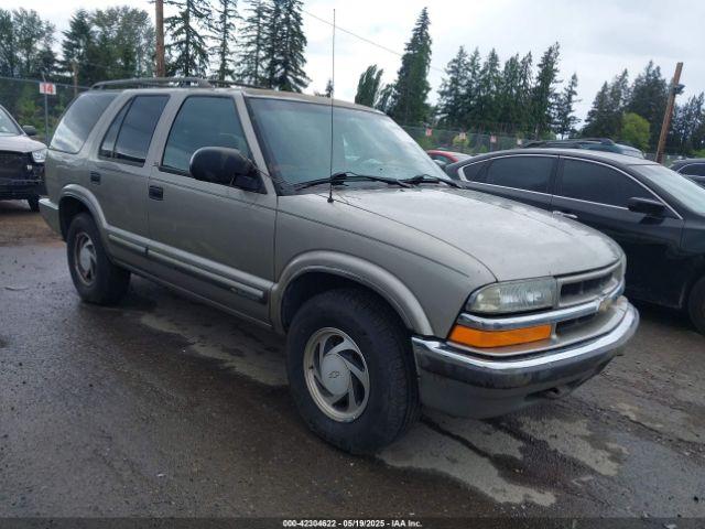  Salvage Chevrolet Blazer