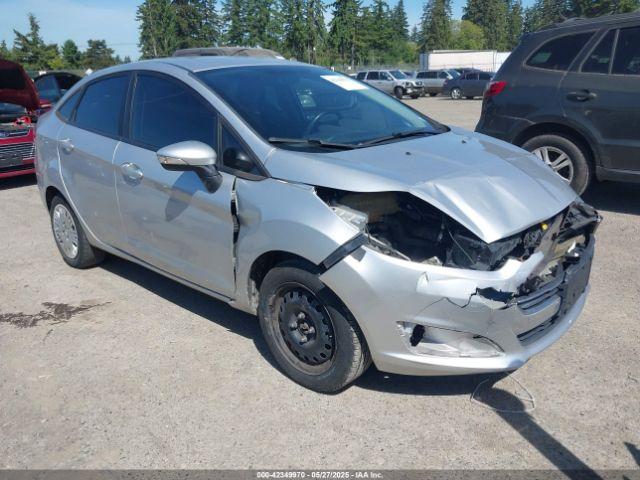  Salvage Ford Fiesta