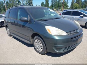  Salvage Toyota Sienna