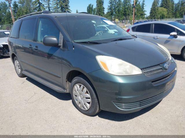  Salvage Toyota Sienna