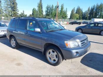  Salvage Toyota Highlander