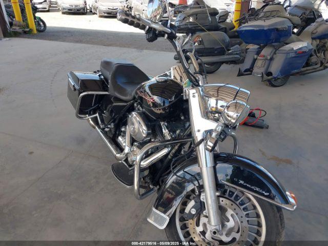  Salvage Harley-Davidson Flhr