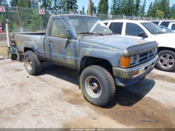  Salvage Toyota Pickup