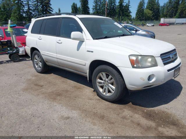  Salvage Toyota Highlander